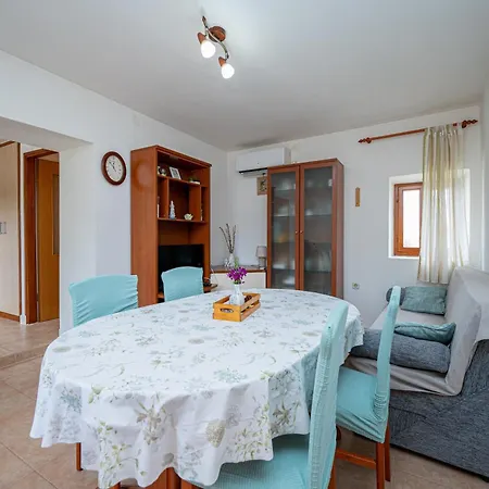 Apartment With A Parking Space Savar, Dugi Otok - 12762 Brbinj