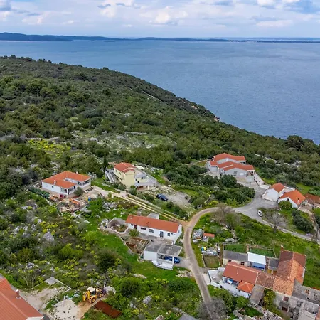 With A Parking Space Savar, Dugi Otok - 12762 * Brbinj